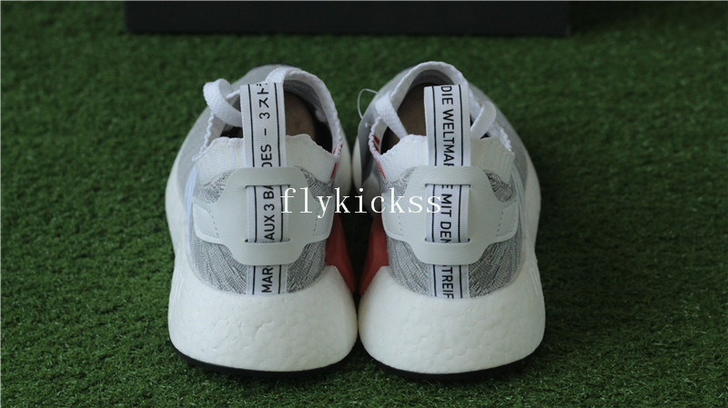 Real Boost Adidas NMD R2 Primeknit BY9520